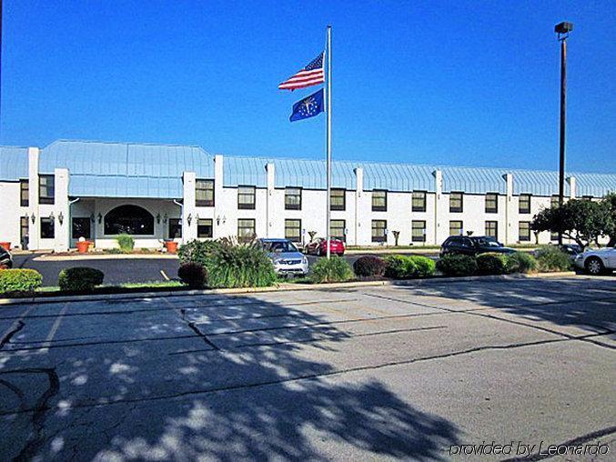 Motel 6-Richmond, In Екстериор снимка
