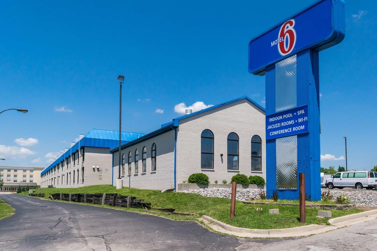Motel 6-Richmond, In Екстериор снимка