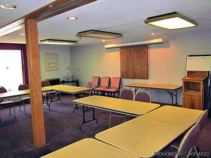 Motel 6-Richmond, In Екстериор снимка